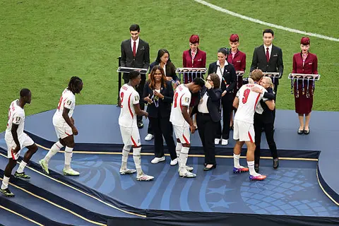  تكريم خاص للحارس الرابع.. لقطات من تتويج إنجلترا ببرونزية كأس العالم 2026 (صور)
